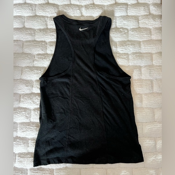 Nike Tank - Picture 3 of 3